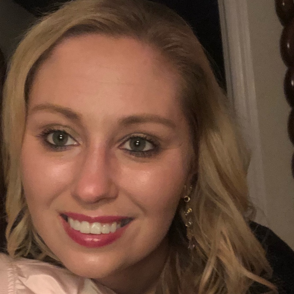 Meet your Posher, Anissa